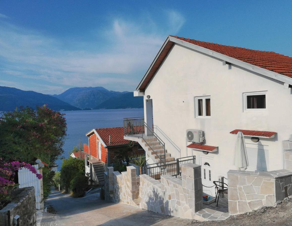 Apartments Obradovic Krasići Luaran gambar