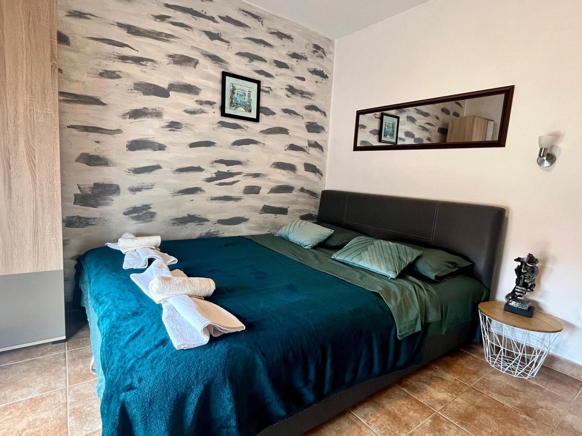 Apartments Obradovic Krasići Luaran gambar