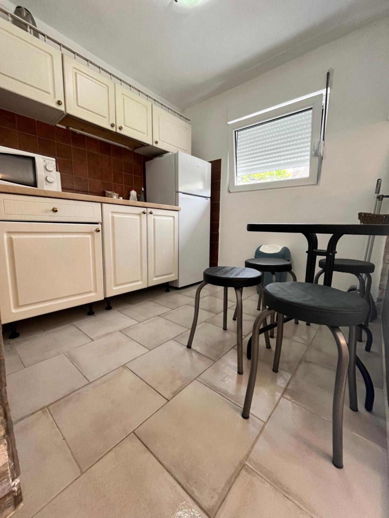 Apartments Obradovic Krasići Bilik gambar